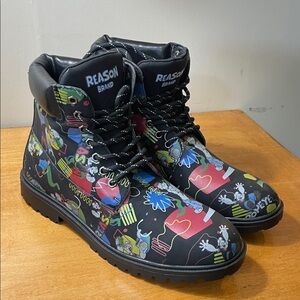Reason Black Multicolor Graphic Chukka Boots. Size 11